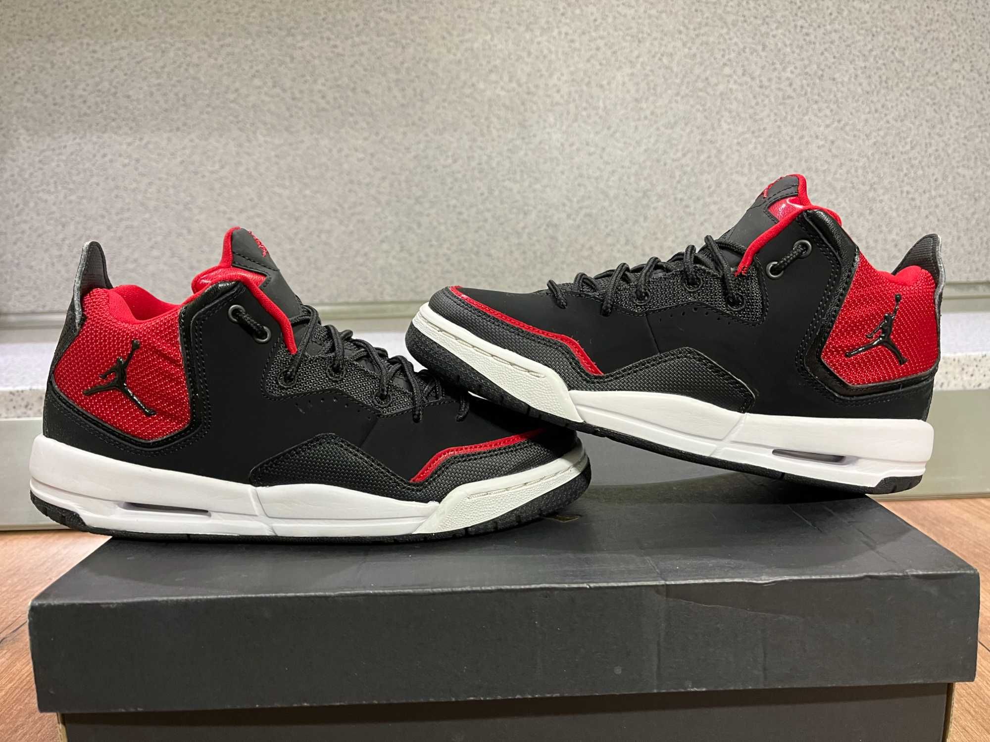 ОРИГИНАЛНИ *** Nike Air Jordan Courtside 23 Leather / Black Red