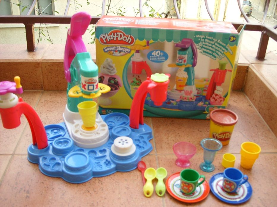 Игра Сладоледена къща- play doh