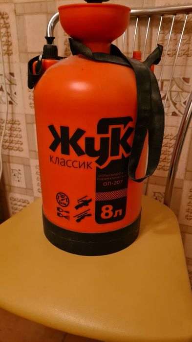 Продам Опрыскиватель пневматическийч
