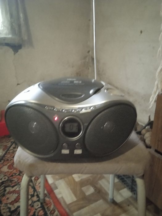 Продам магнитофон CD