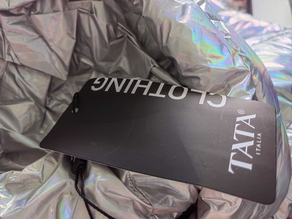 Ново! Дамско яке Tata Цвят Хром