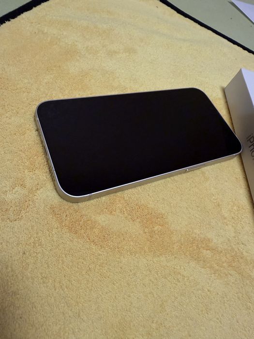 iPhone 13 128 Като нов Перфектен