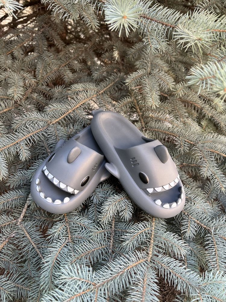 Детские тапочки сандали Сланцы детская обувь тапочки для дома
