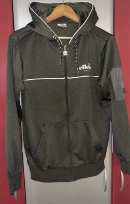 43 Bluza trening Ellesse
