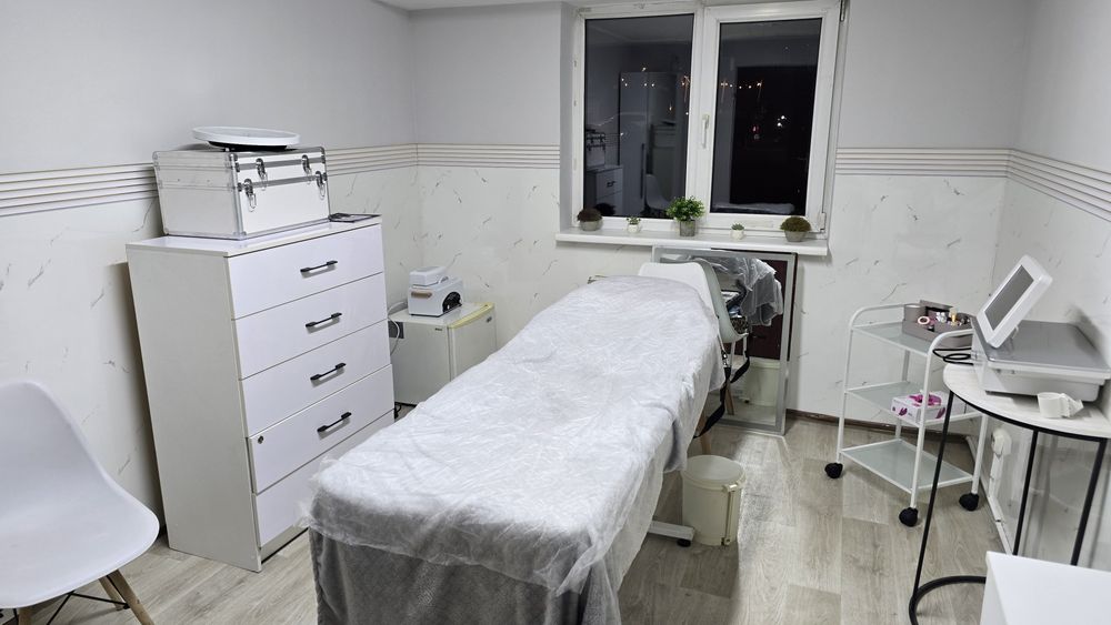 Срочно продаем мебель