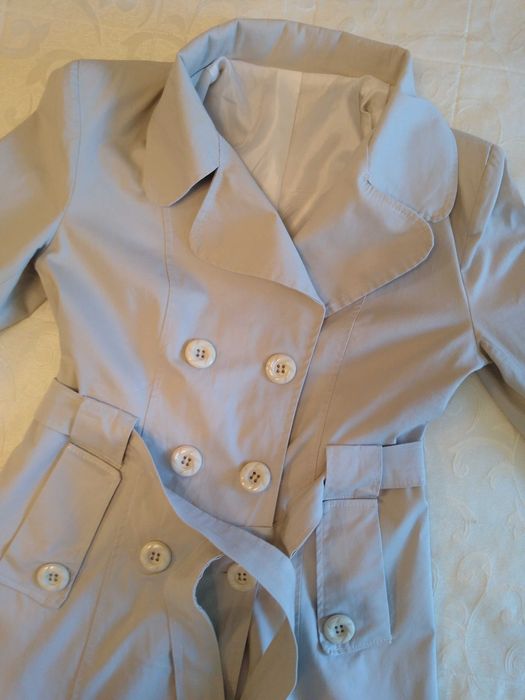 Trenci dame foarte chic și comod