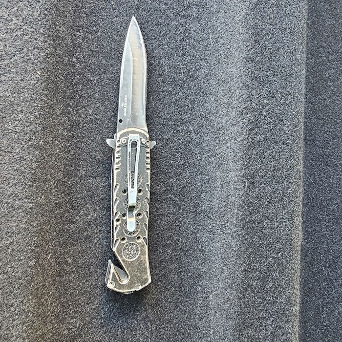 Briceag Magnum by Broker