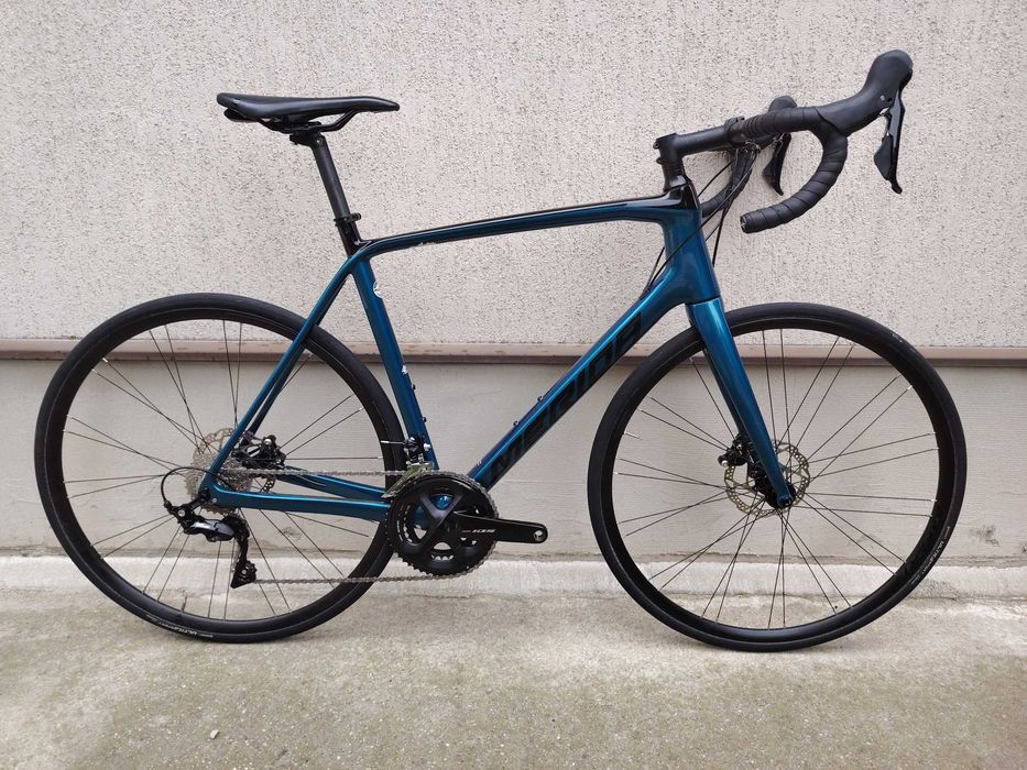 Bicicleta / Cursiera Merida Scultura 4000 / Carbon / Shimano 105