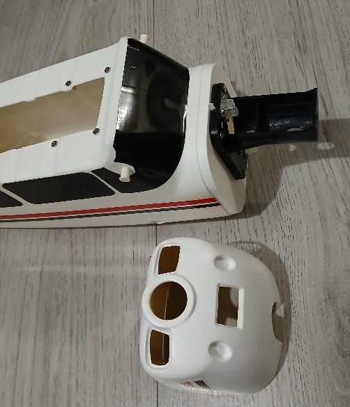 Cessna Pelikan-fuselaj si aripa