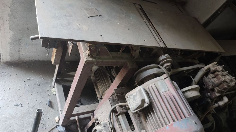 циркулярная пила с 3-х фазным двигателем