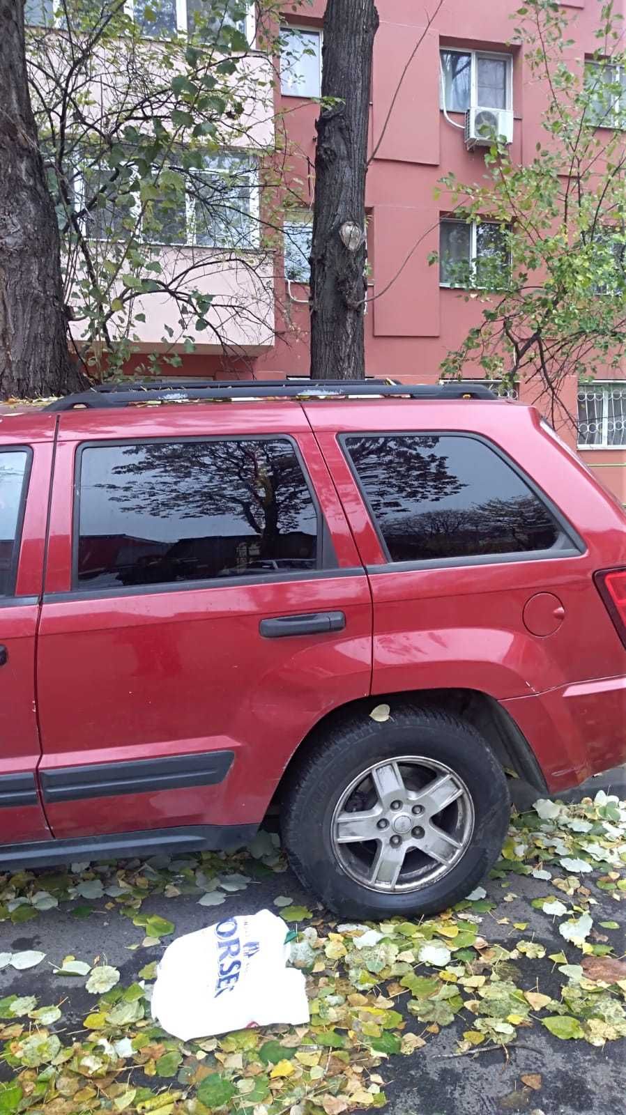 Jeep Grand Cherokee Laredo 2005