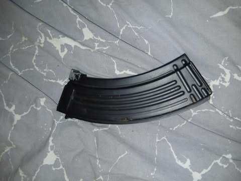 Arma Airsoft Cyma AK-47