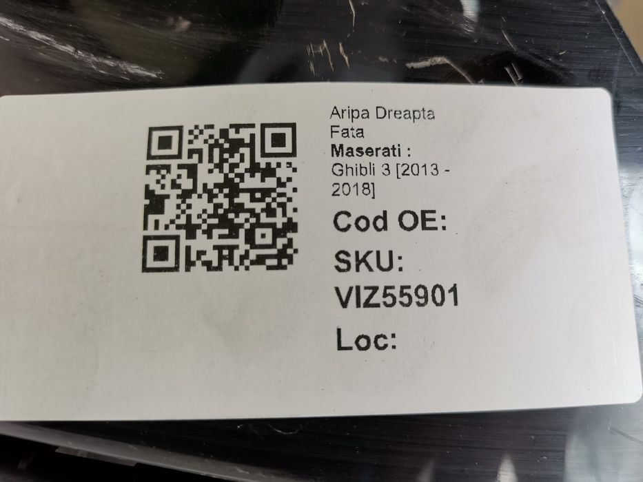 Дясно предно крило / Maserati Ghibli 3 [ , , , , , ] Оригинално