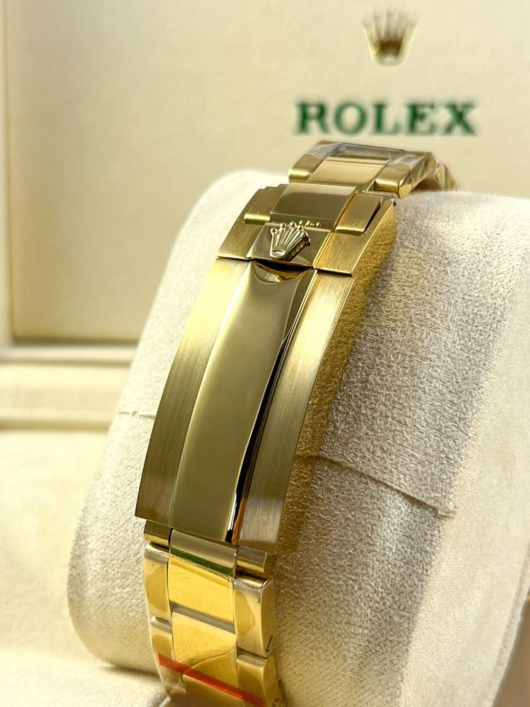 Rolex Submariner Gold 40mm