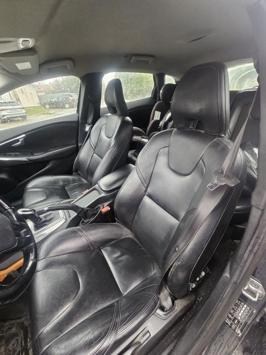 Volvo V40 automat 1.6 diesel