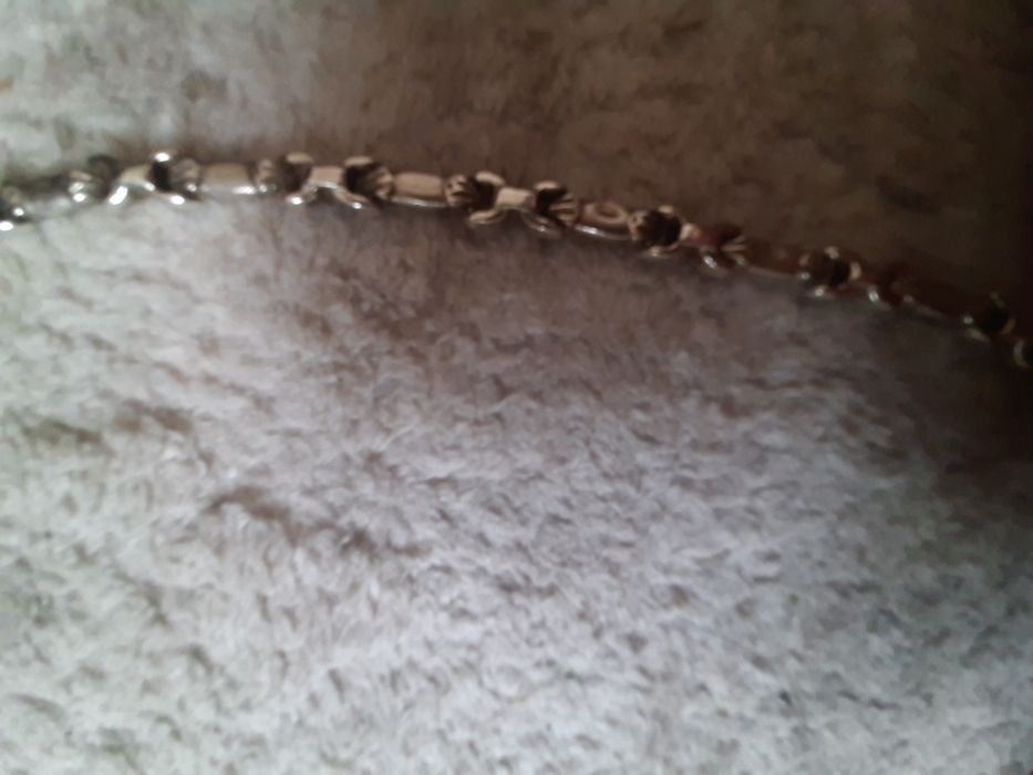 Сребърни колиета