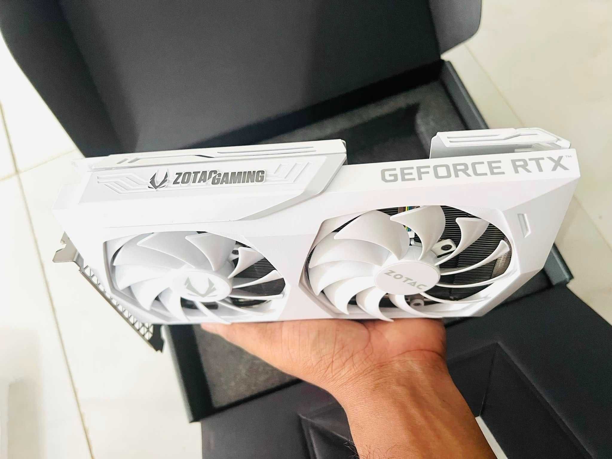 Нова ZOTAC GeForce RTX 3070 Twin Edge OC White Edition