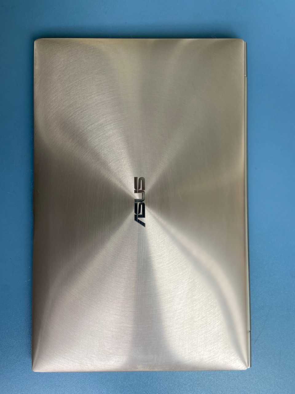 Asus Zenbook UX 321E 256 GB SSD