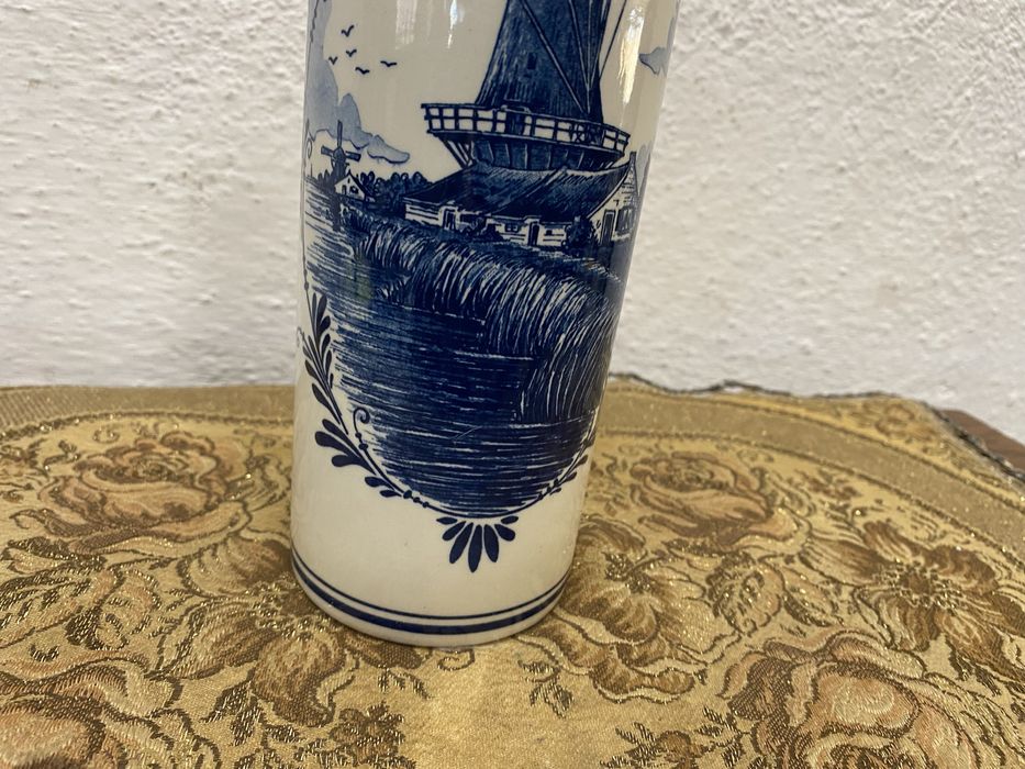 Холандска бутилка от порцелан на делфт