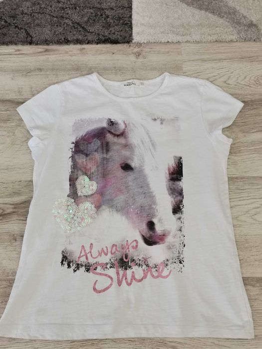 Сет дънкови панталони Bershka, потник, блузка H&M