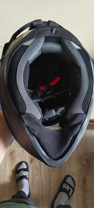 Женска каска за мотор