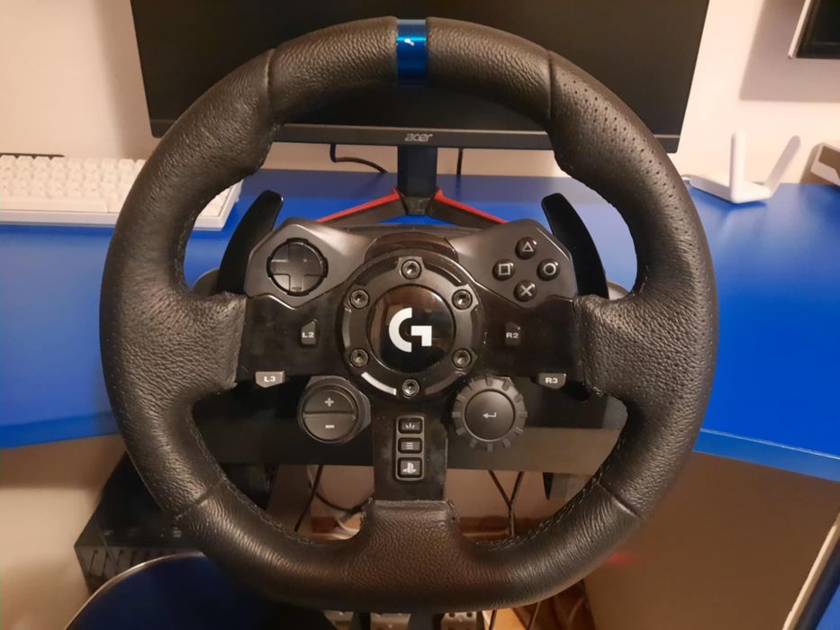 Logitech G923
