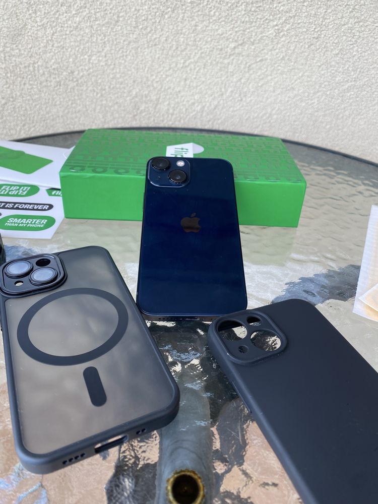 Iphone 13 mini- 2 години гаранция.