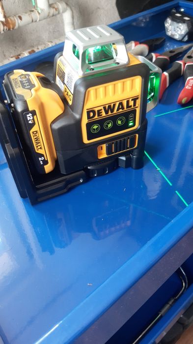 DeWalt Nivela Laser 360 grade 12 linii pachet complet