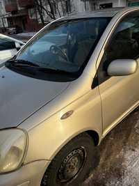 Продам Toyota Vitz