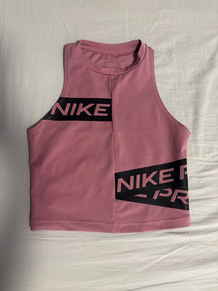 Спортен комплект Nike