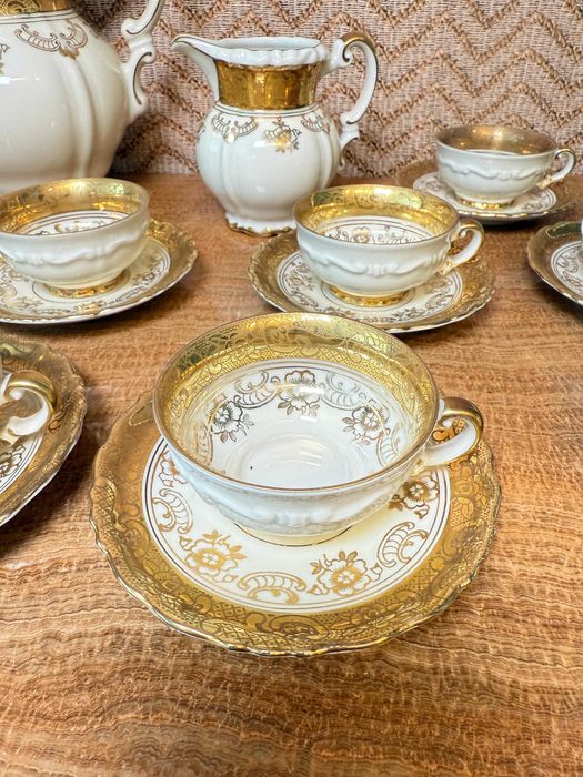Set ceai porțelan fin Bavaria, decor auriu, vintage elegant
