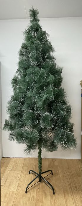 Продам новогоднюю елку