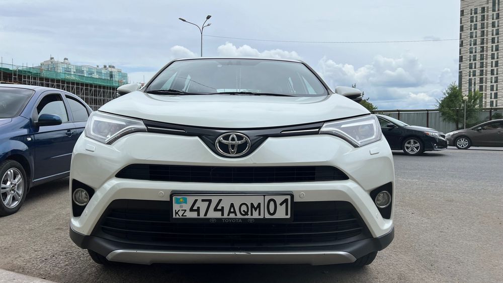 Аренда авто с выкупом Toyota Rav 4 кроссовер