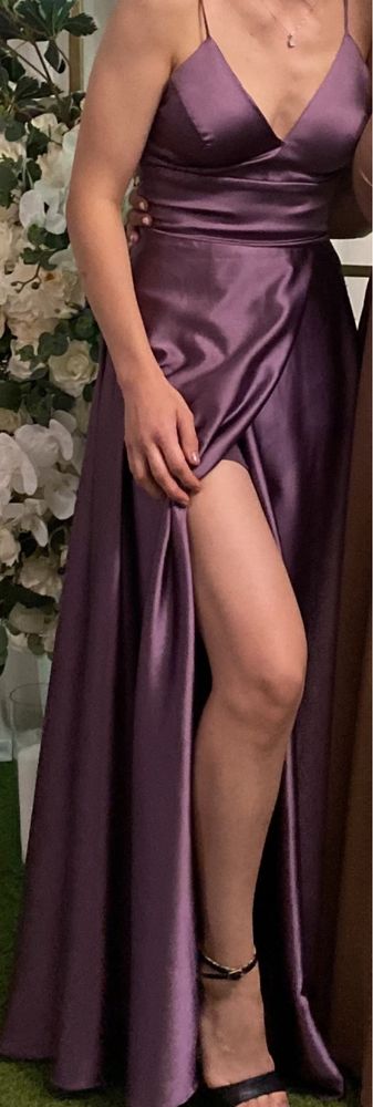 Rochie lila de satin, mărimea 36