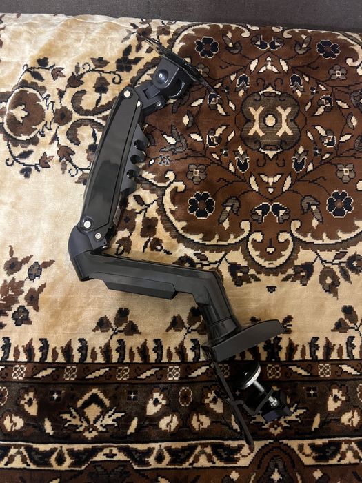 Крепление для монитора NB F80