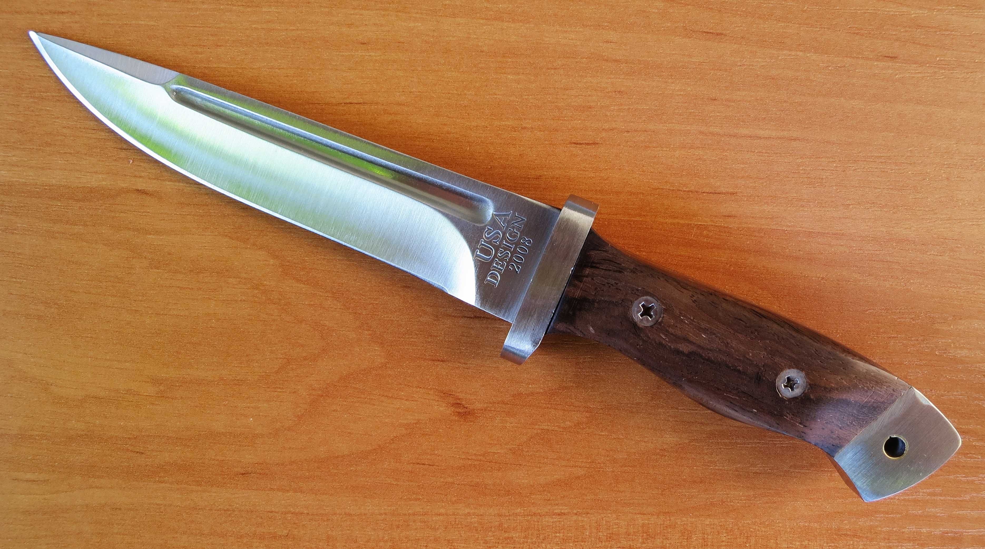 Нож с фиксирано острие Buck 2008
