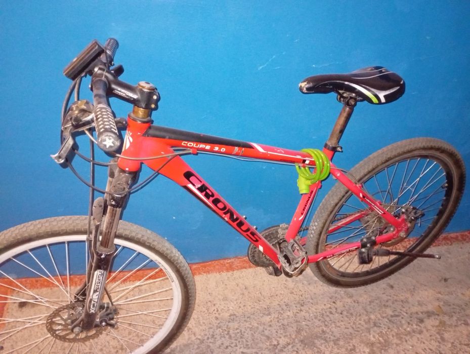 Продам велик  срочно