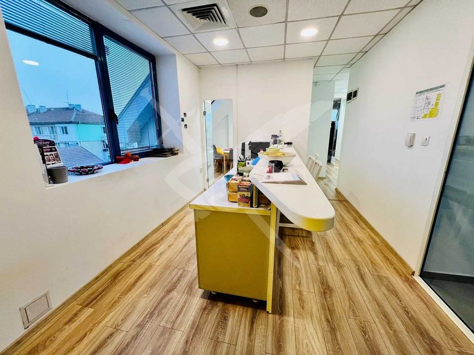 Офис в кв. Зона Б-18 №50902