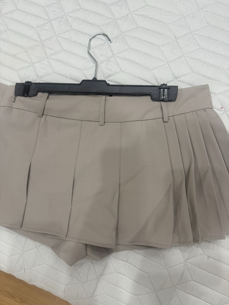 Пола- Mango- mini skirt