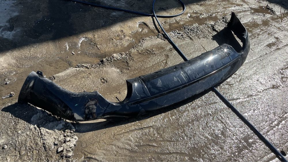 Долна част от задна броня Jeep Grand Cherokee 2014-2021