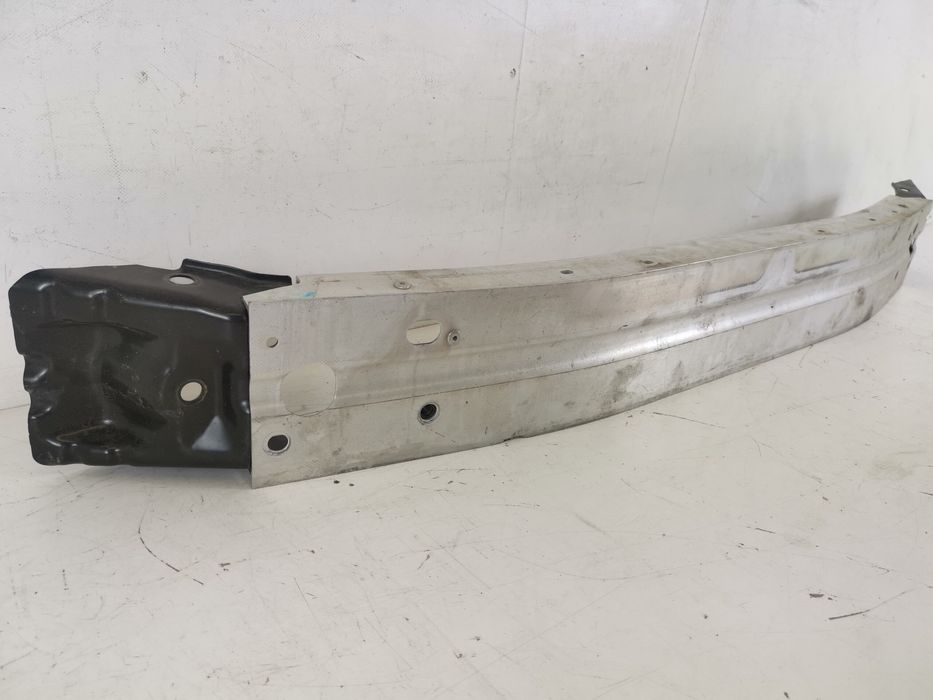 Тойота РАВ4 / Toyota RAV4 Оригинална предна броня в добро състояние