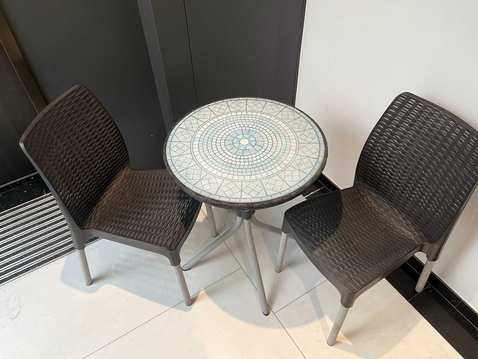 Masa cu scaune terasa