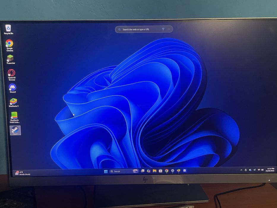 pc puternic + monitor gaming