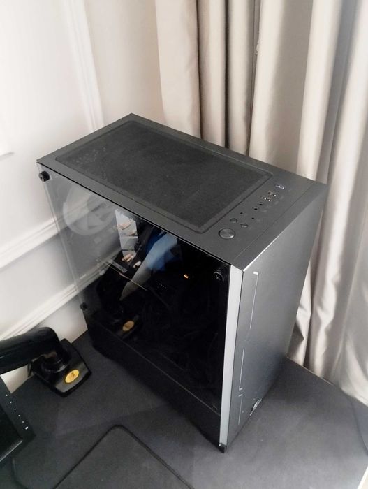 Системный блок: AMD Ryzen 5 3600 + 1660 Super + 16GB RAM + SSD 512GB