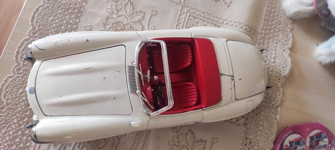 Метална количка Mercedes Benz 300SL Roadster мащаб 1:18