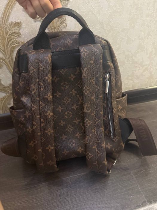 рюкзак Louis Vuitton