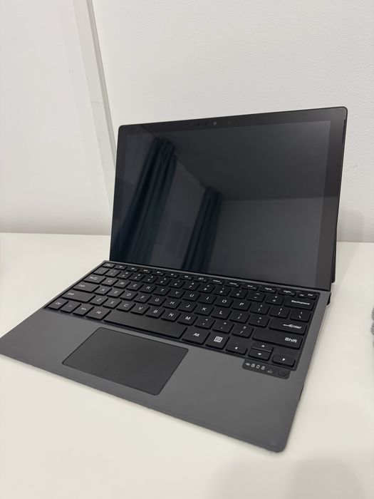 Microsoft Surface Pro 7