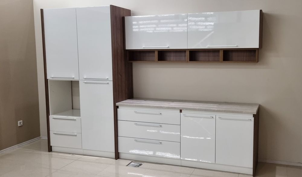 Mobila de bucatarie noua 3.22 ml