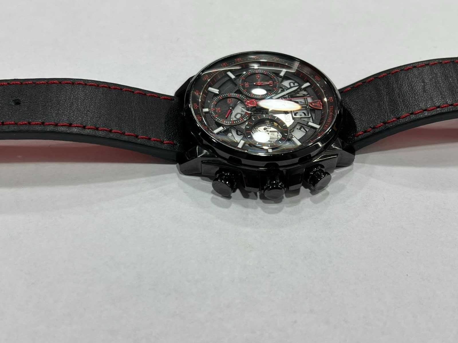 Продава се мъжки часовник Detomaso Livello DT-2060-B