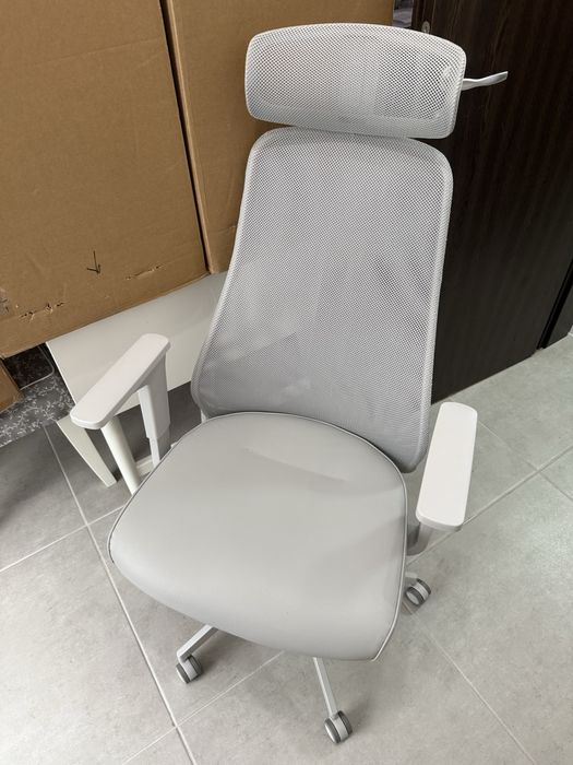Scaun de birou, nou, Ikea